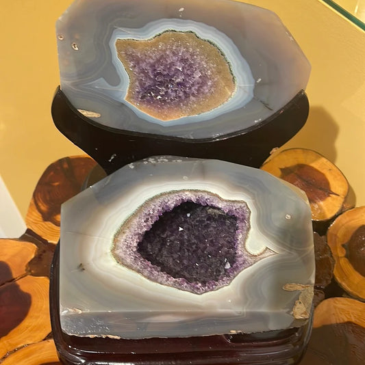 Amethyst Gemstone 