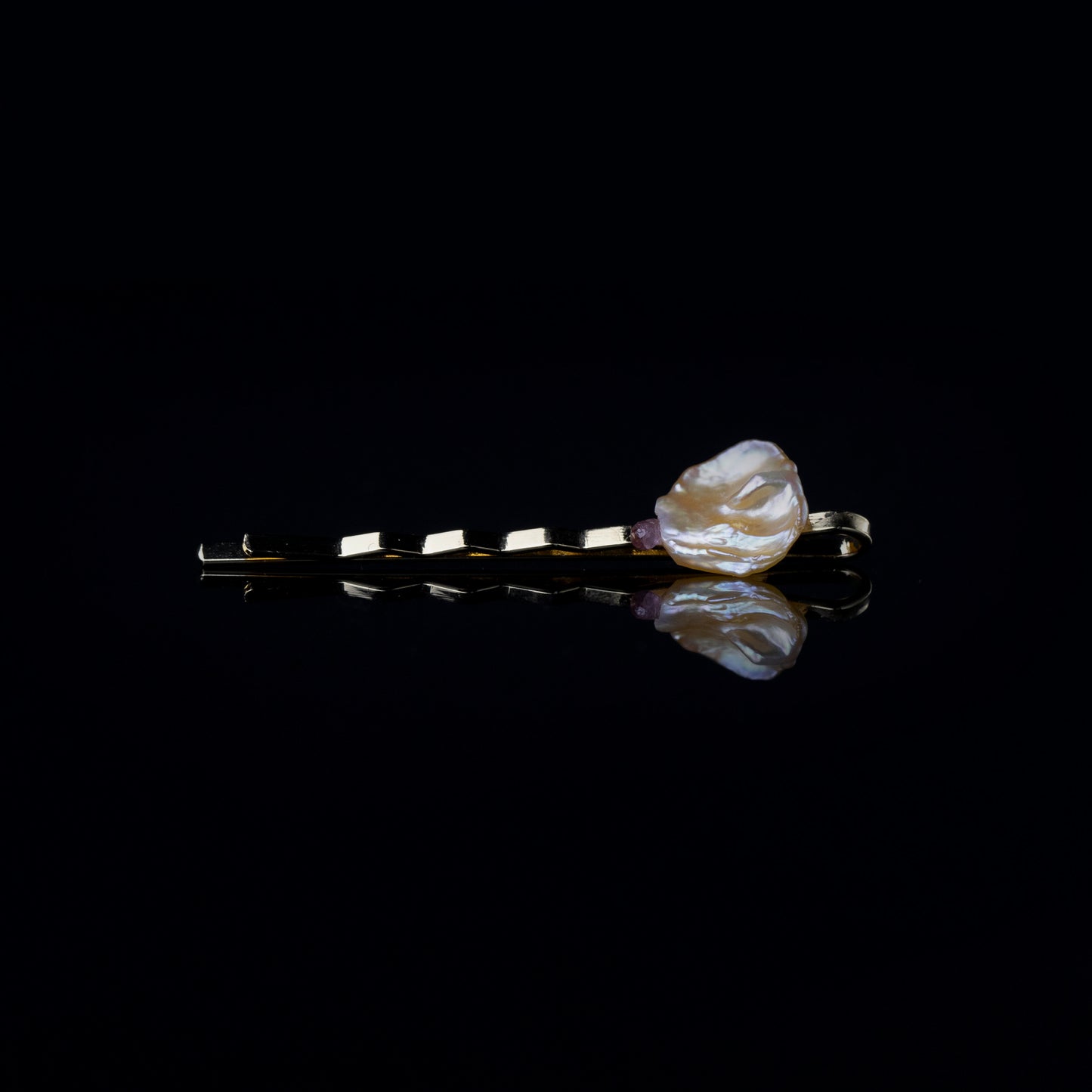 Baroque Pearl Brass Hair Clip