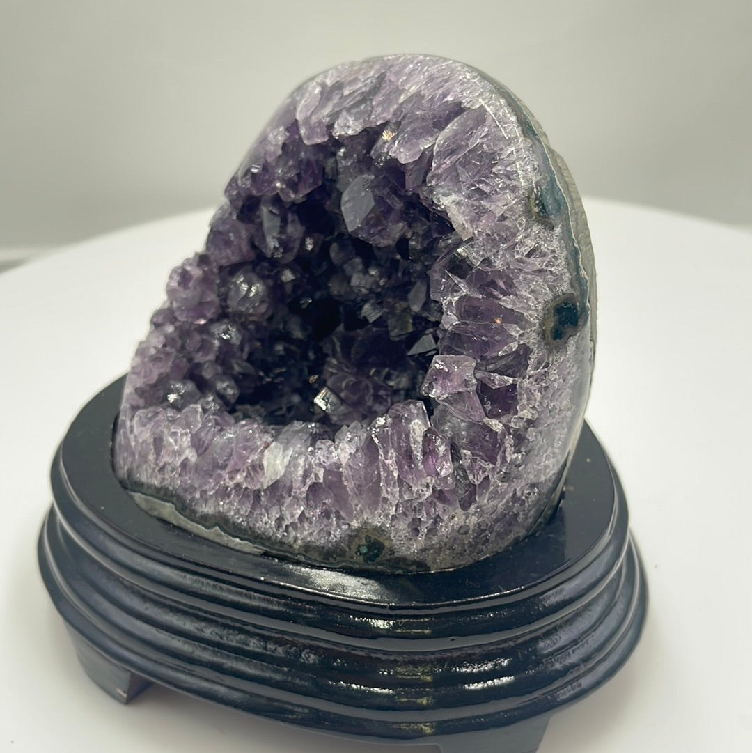 amethyst gemstone 364