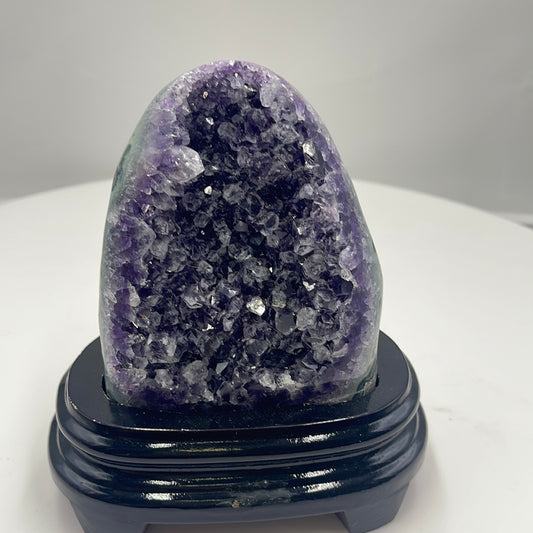 Amethyst gemstone 361